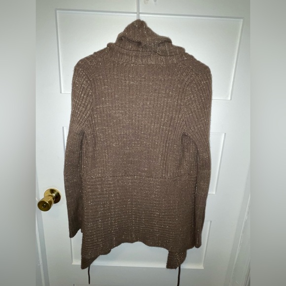 Romeo and Juliet Couture Cardigan Size M - Picture 5 of 7